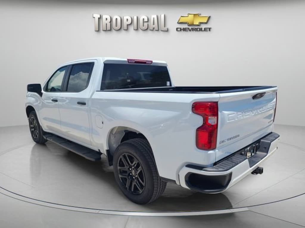 Used 2025 Chevrolet Silverado 1500 Custom Truck