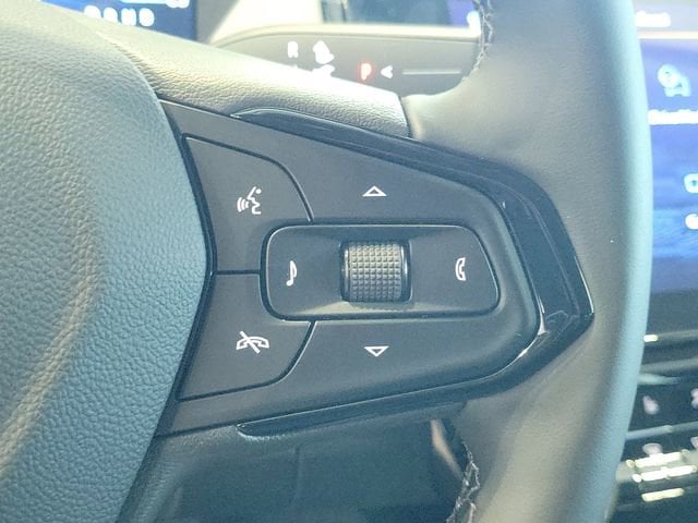 2027 Chevrolet Bolt LT - Photo 23