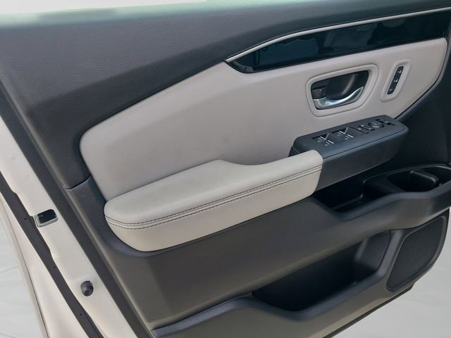 2023 Honda Pilot EX-L - Photo 15