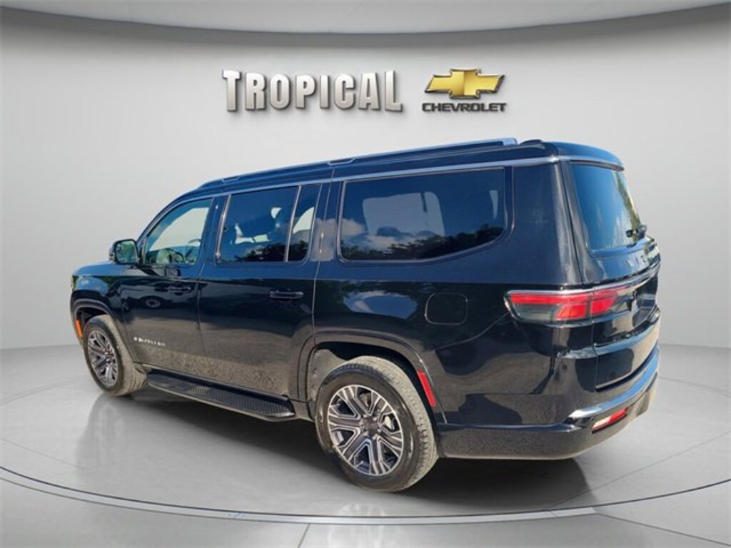 Used 2024 Jeep Wagoneer Series II