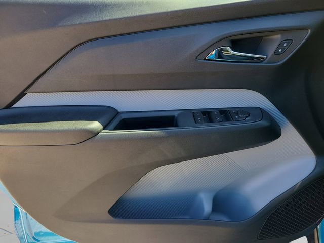 2027 Chevrolet Bolt RS - Photo 16