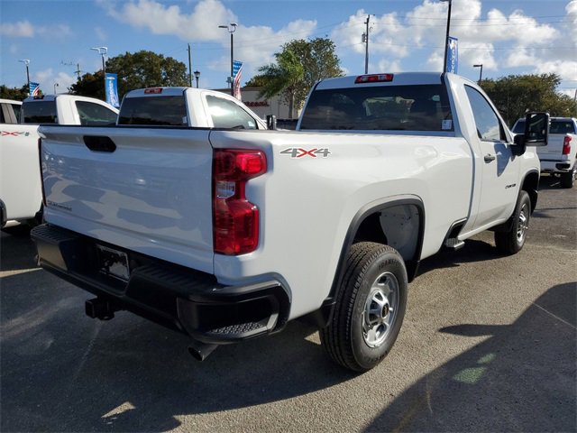 2025 Chevrolet Silverado 2500HD photo 4