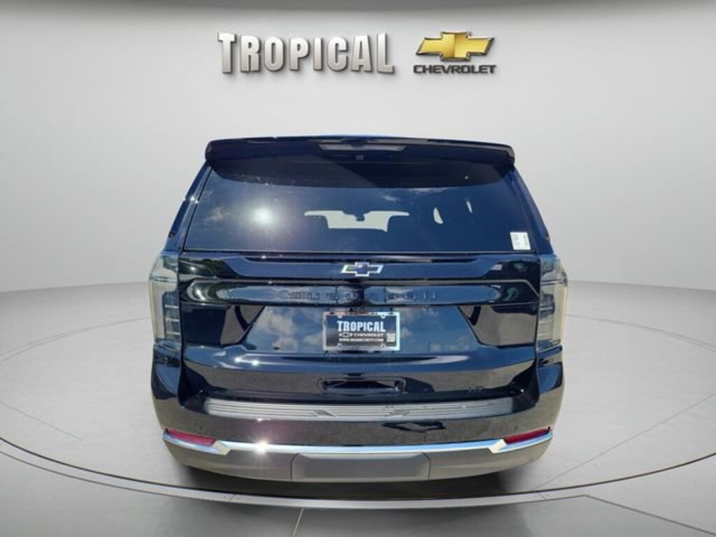 New 2026 Chevrolet Suburban LT SUV