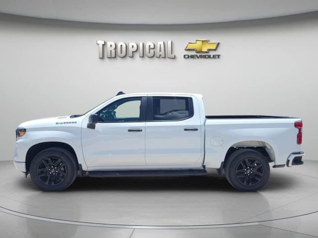 Used 2025 Chevrolet Silverado 1500 Custom Truck