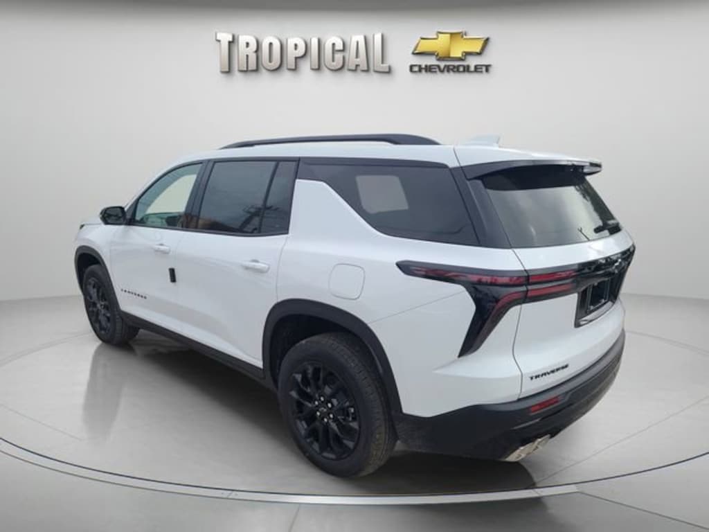 New 2026 Chevrolet Traverse LT SUV