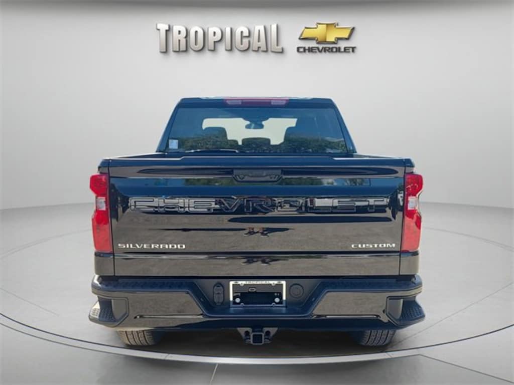 New 2026 Chevrolet Silverado 1500 Custom Truck