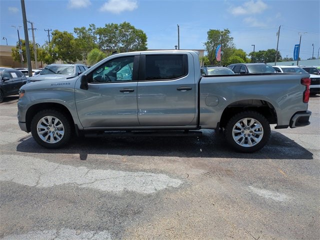 Used 2023 Chevrolet Silverado 1500 Custom with VIN 3GCPABEK3PG267530 for sale in Miami, FL
