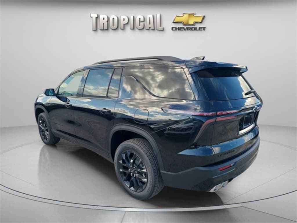 New 2026 Chevrolet Traverse LT SUV