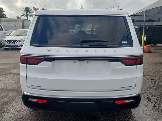 2023 Jeep Wagoneer Series III photo 4