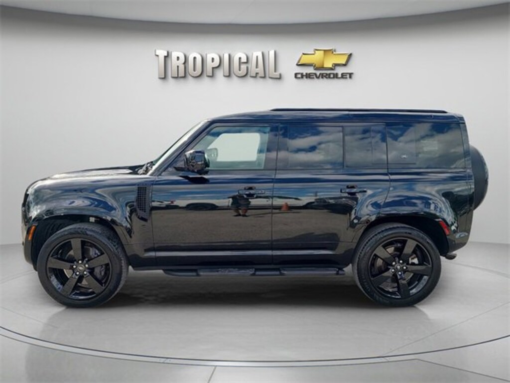 Used 2023 Land Rover Defender X-Dynamic SE