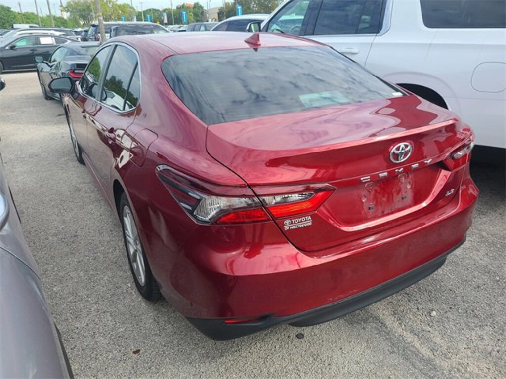 Used 2022 Toyota Camry LE