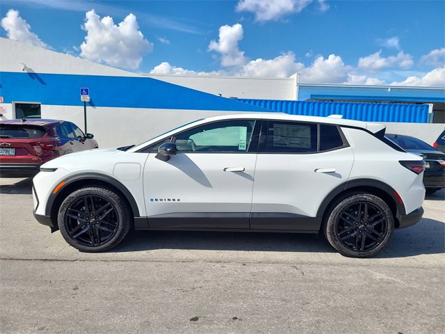 2026 Chevrolet Equinox EV 1LT photo 2