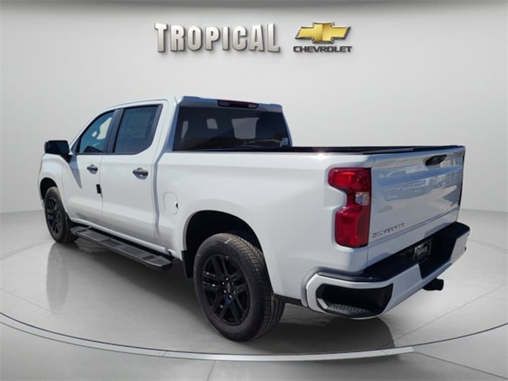 New 2026 Chevrolet Silverado 1500 Custom Truck