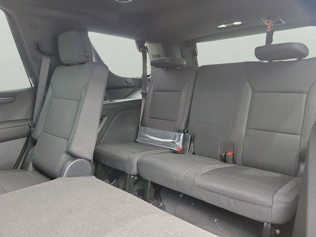 2026 Chevrolet Tahoe LS - Photo 10