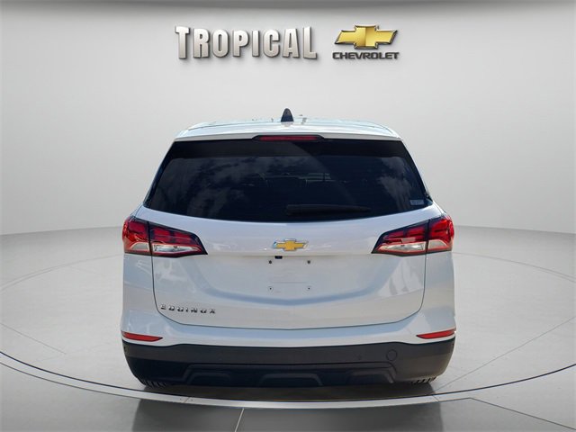2023 Chevrolet Equinox LS photo 4