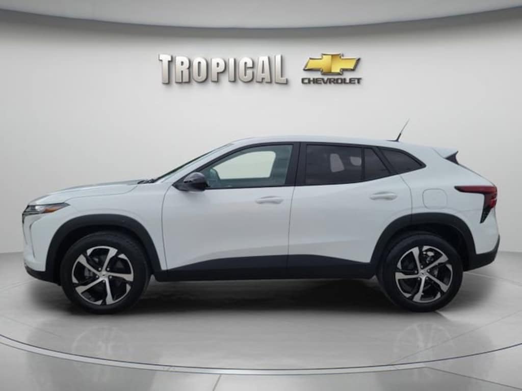 Used 2024 Chevrolet Trax 1RS SUV