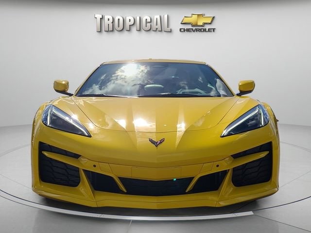 2025 Chevrolet Corvette 3LZ - Photo 8