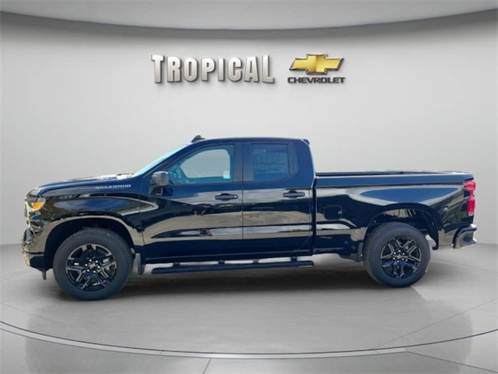 New 2026 Chevrolet Silverado 1500 Custom Truck