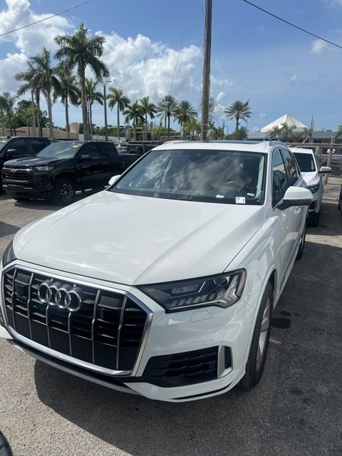 2024 Audi Q7 Premium Plus photo 2