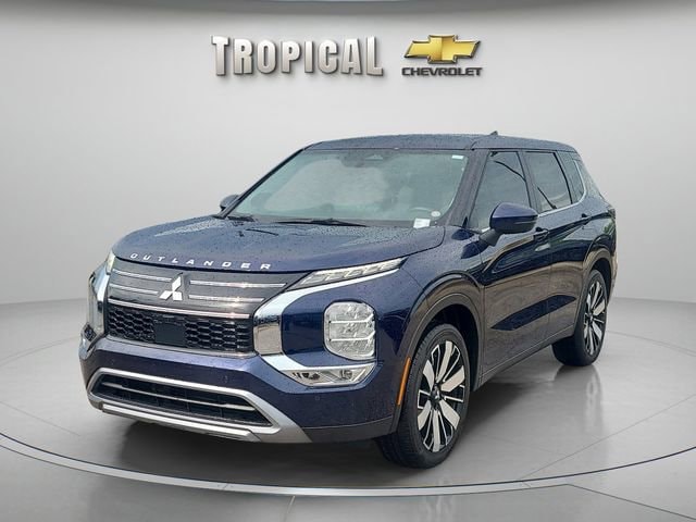 2025 Mitsubishi Outlander SE 2WD's photo