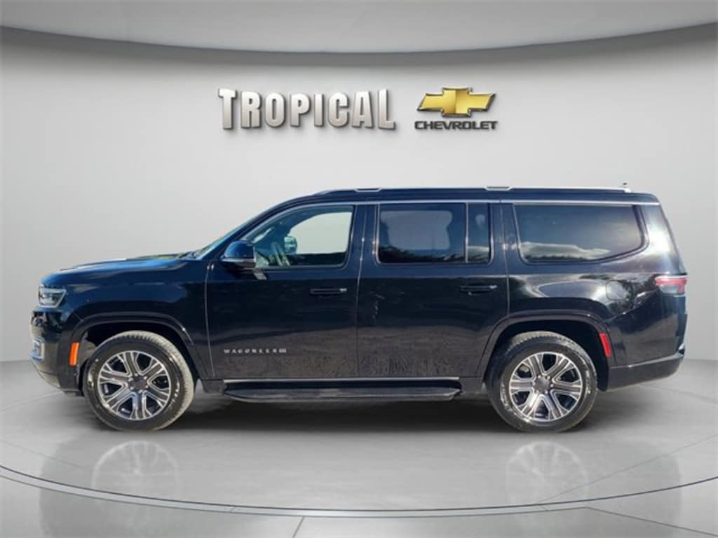 Used 2024 Jeep Wagoneer Series II