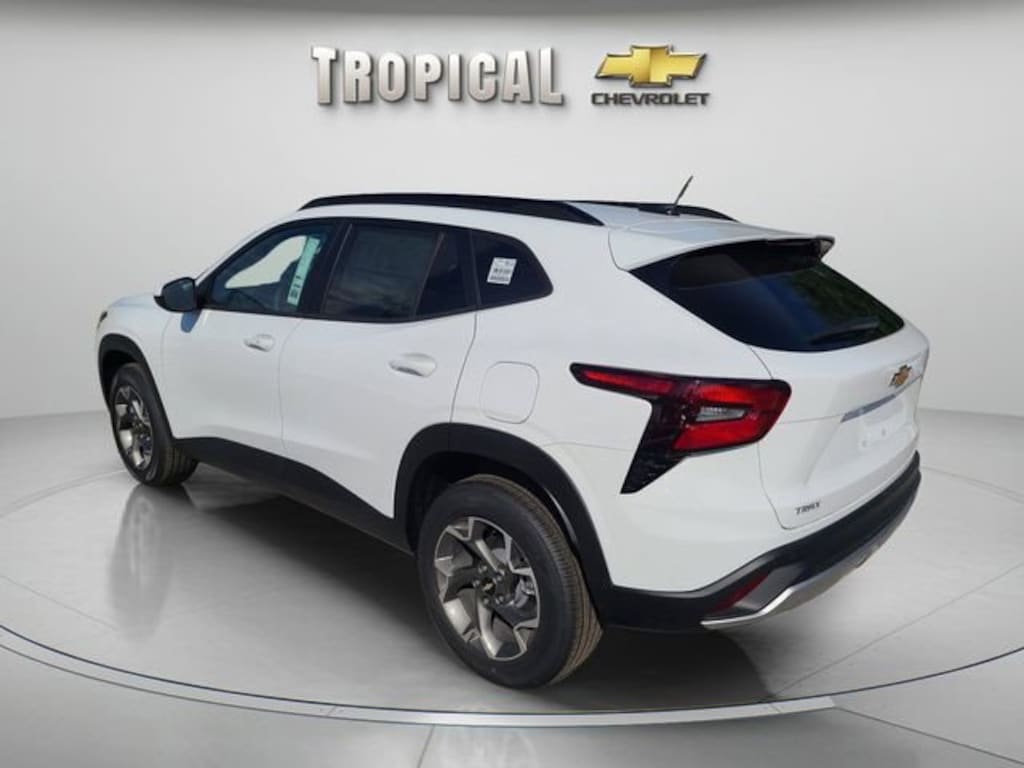 New 2026 Chevrolet Trax LT SUV