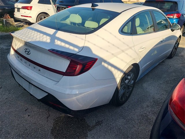 2023 Hyundai Sonata SEL photo 3