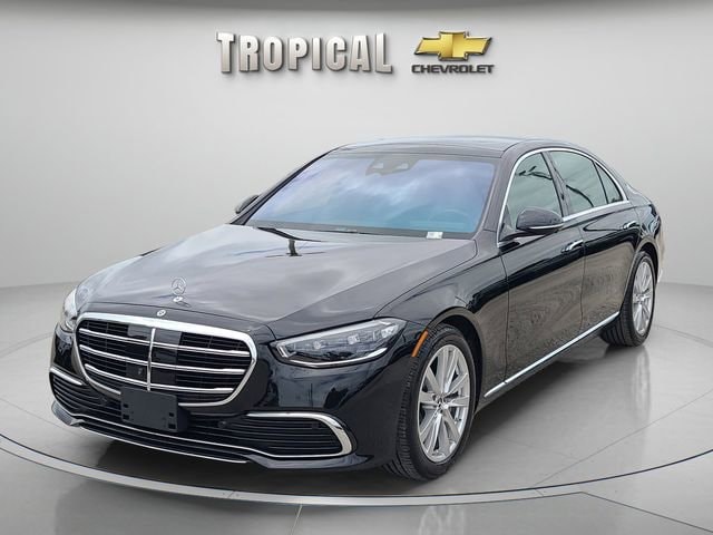 2025 Mercedes-Benz S-Class