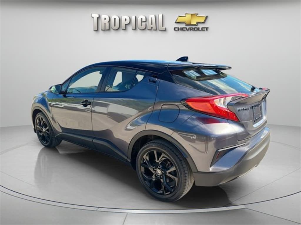 Used 2022 Toyota C-HR XLE