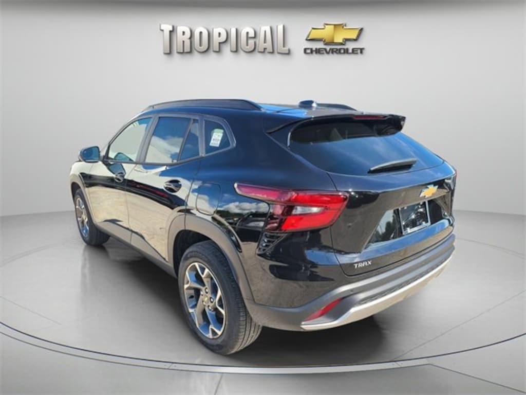 New 2026 Chevrolet Trax LT SUV