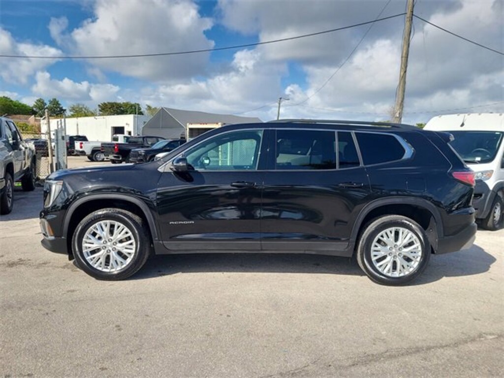Used 2024 GMC Acadia Elevation SUV