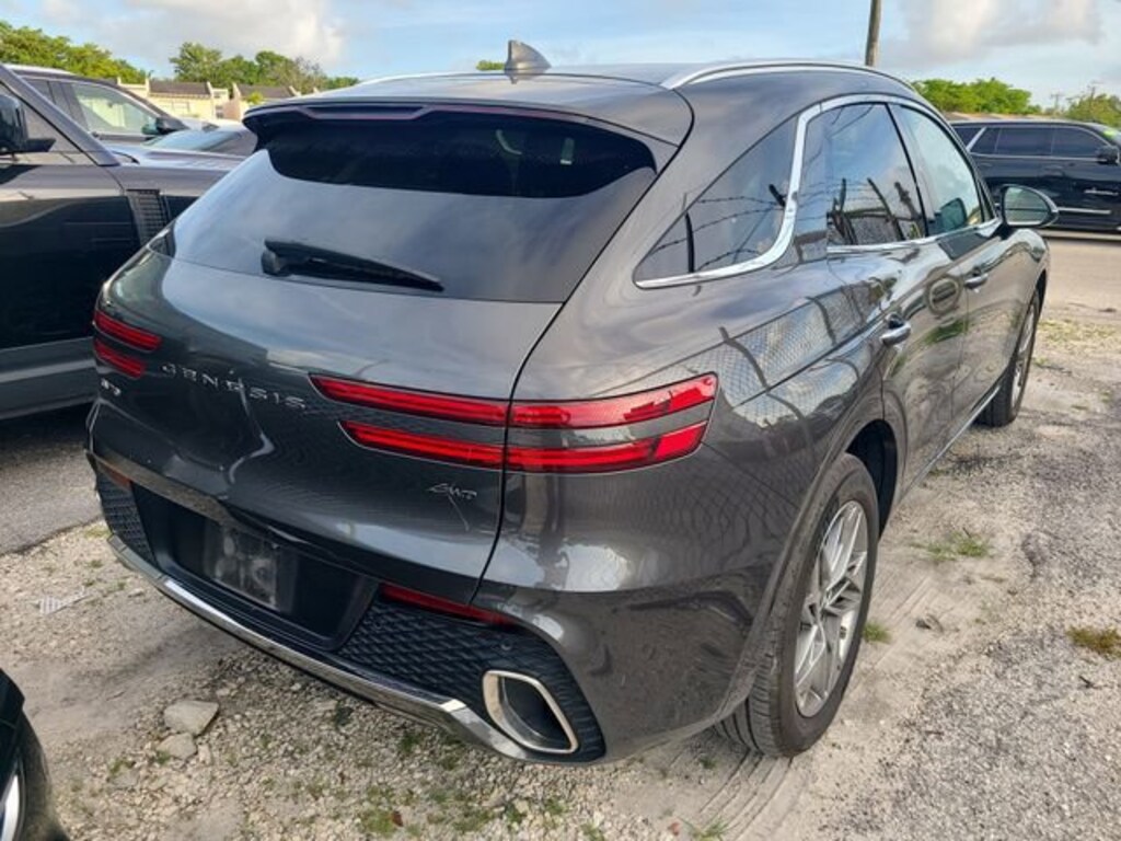 Used 2025 Genesis GV70 2.5T