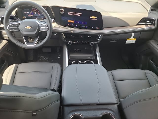 2026 Chevrolet Suburban LT - Photo 16