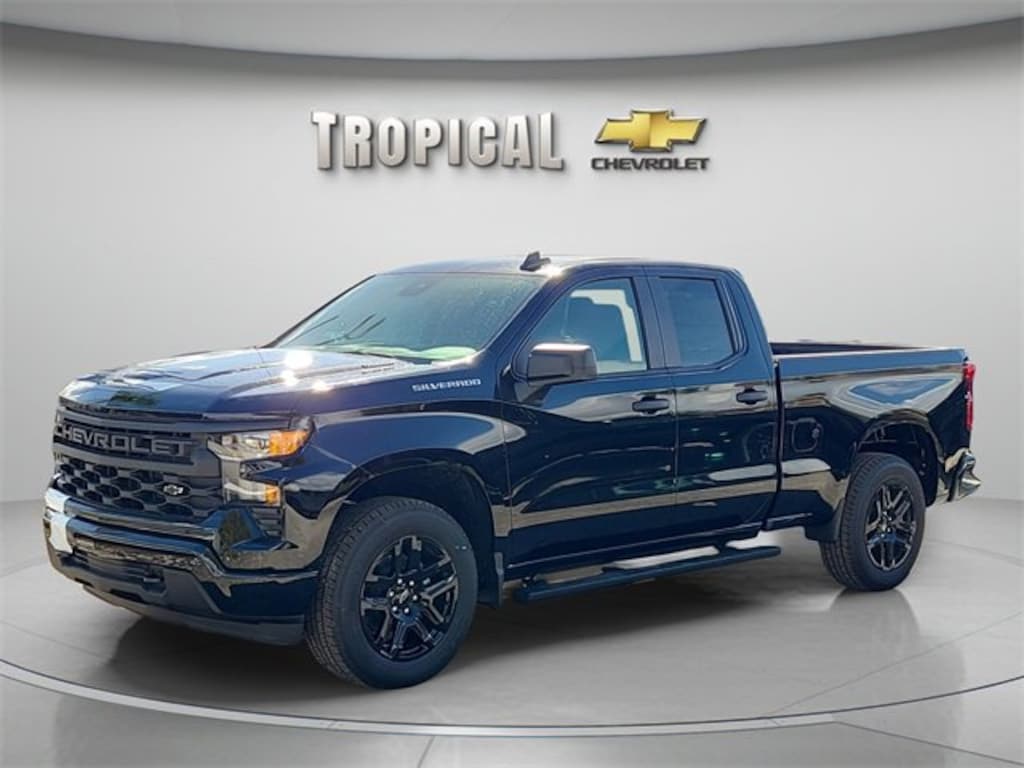 New 2026 Chevrolet Silverado 1500 Custom Truck