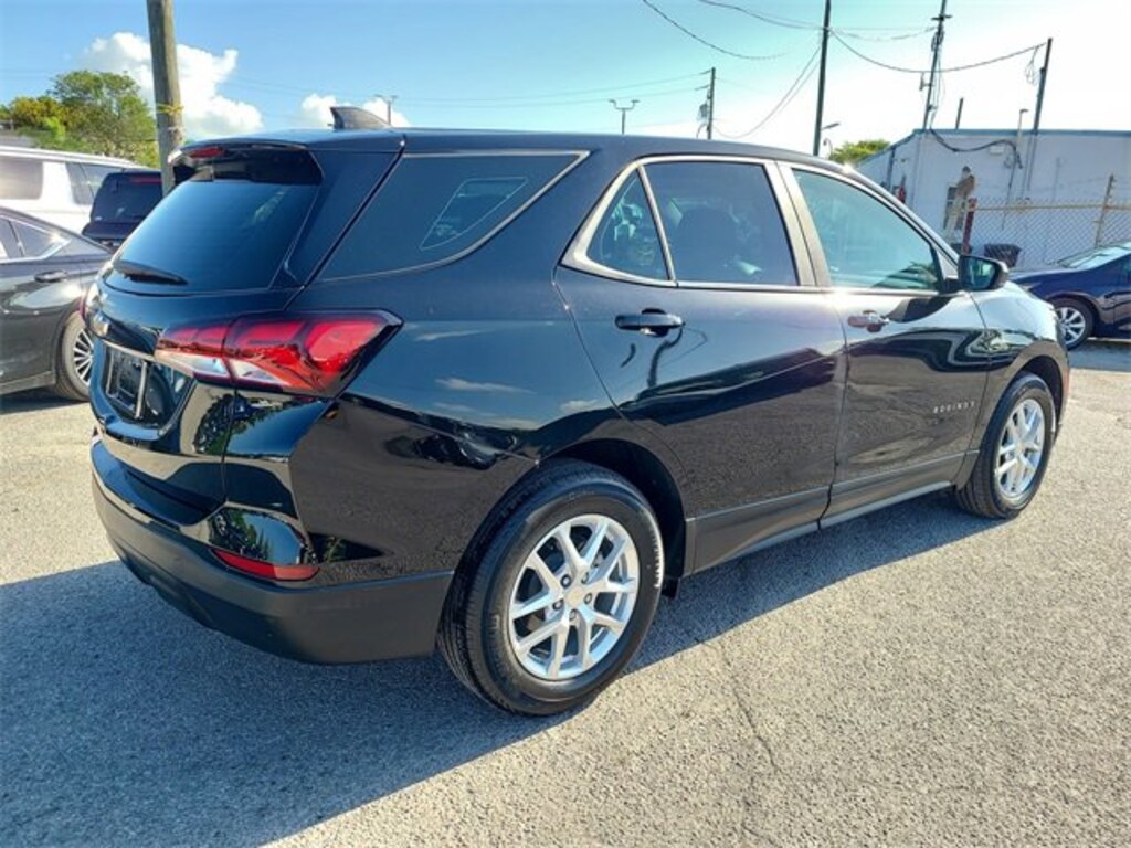Used 2024 Chevrolet Equinox LS SUV