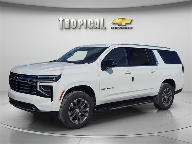 2026 Chevrolet Suburban LT's photo