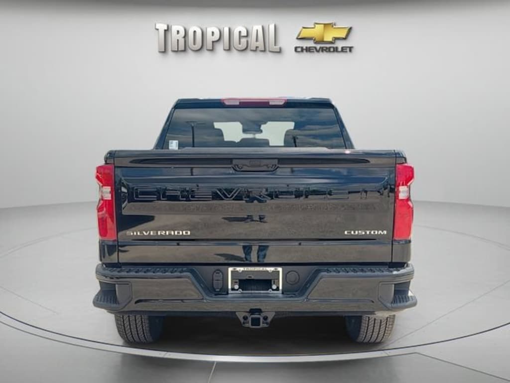New 2026 Chevrolet Silverado 1500 Custom Truck