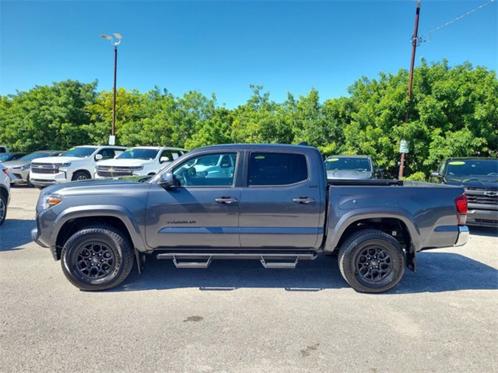 Used 2022 Toyota Tacoma 2WD SR5