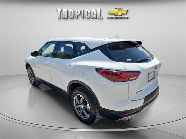 2023 Chevrolet Blazer 2LT photo 3