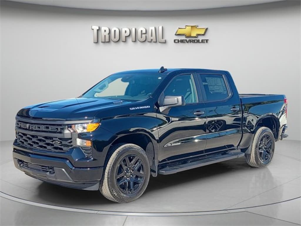 New 2026 Chevrolet Silverado 1500 Custom Truck