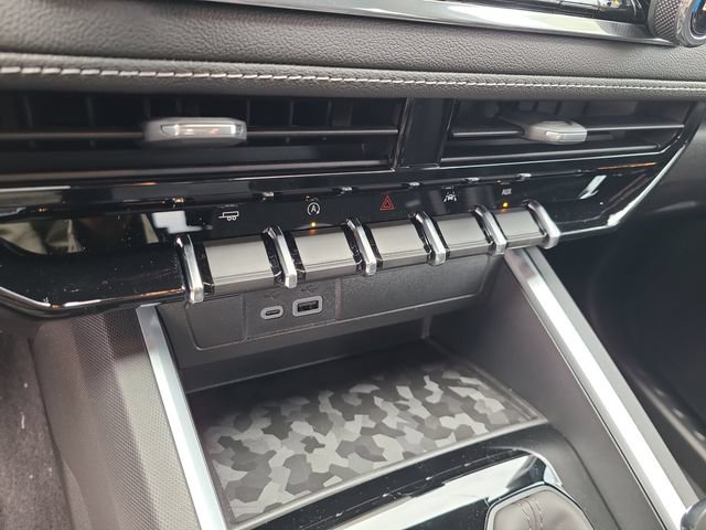 2026 Chevrolet Colorado LT - Photo 29