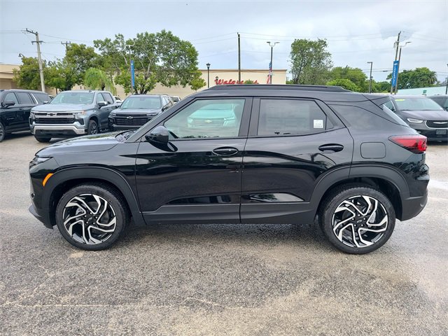 2026 Chevrolet Trailblazer RS photo 2