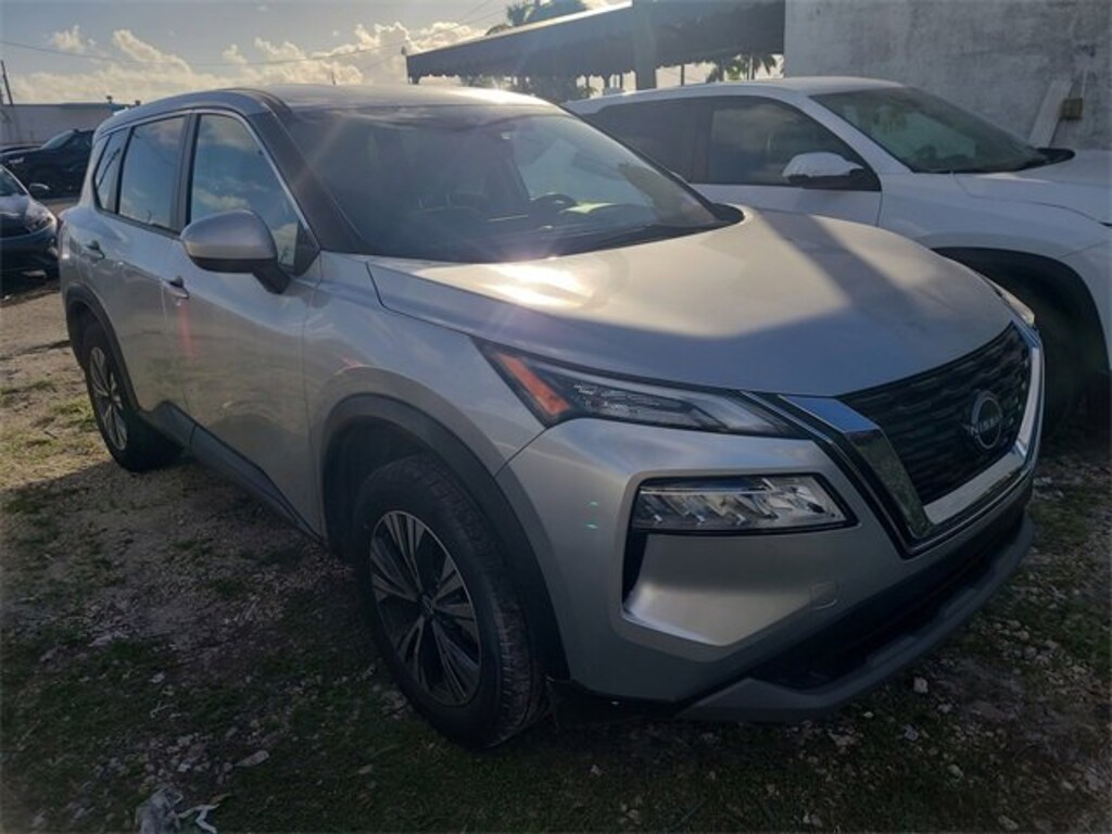 Used 2023 Nissan Rogue SV