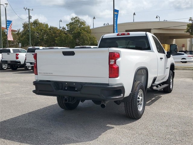 2025 Chevrolet Silverado 2500HD photo 4