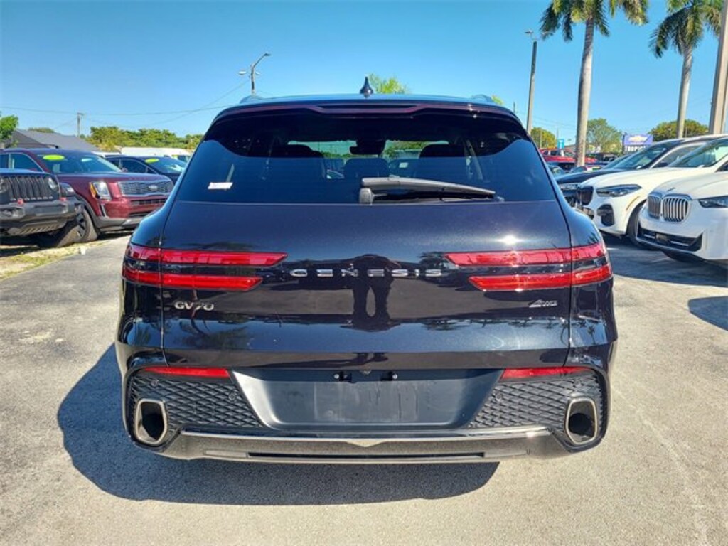 Used 2025 Genesis GV70 2.5T