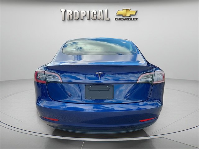 2022 Tesla Model 3 photo 3