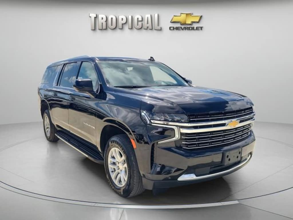 Used 2024 Chevrolet Suburban LT SUV