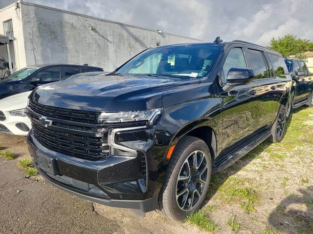 2024 Chevrolet Suburban 2WD 1500 RST's photo