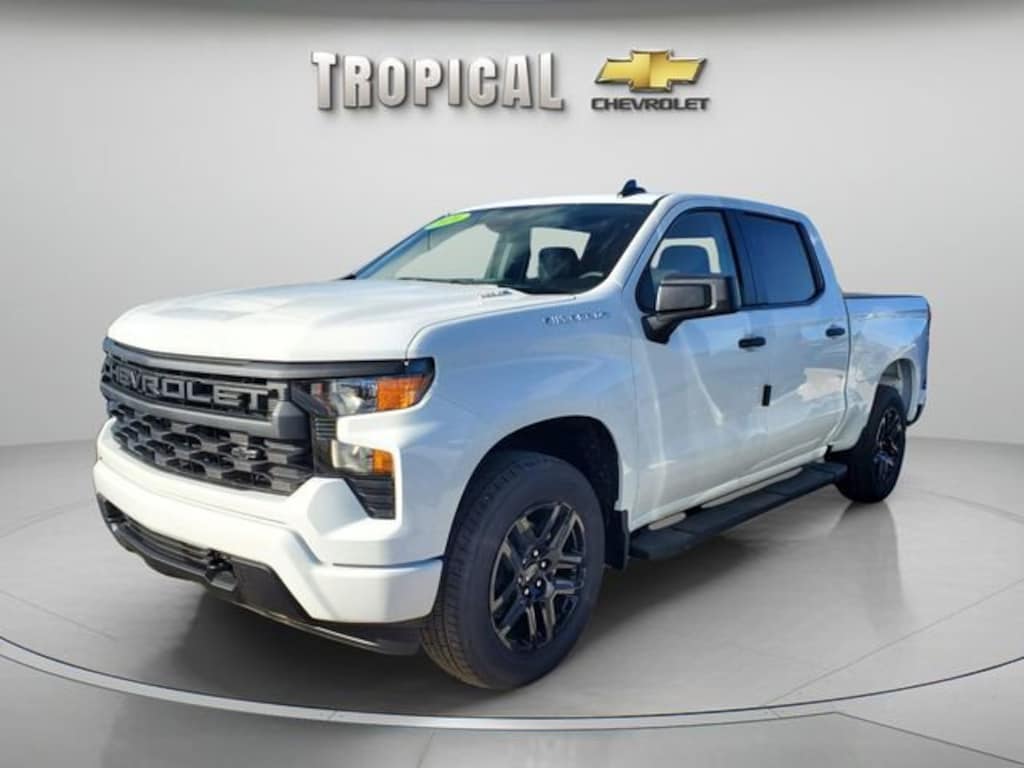 New 2026 Chevrolet Silverado 1500 Custom Truck