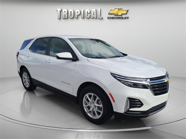 2022 Chevrolet Equinox LT's photo